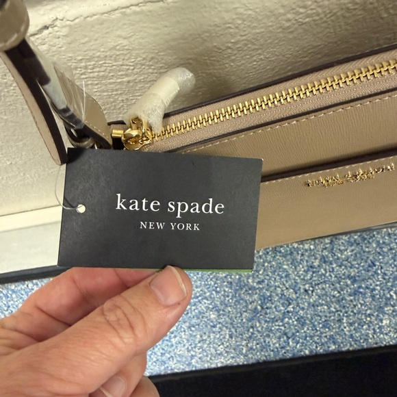 Kate Spade Tan Crossbody Bag-Bleecker - Picture 4 of 10